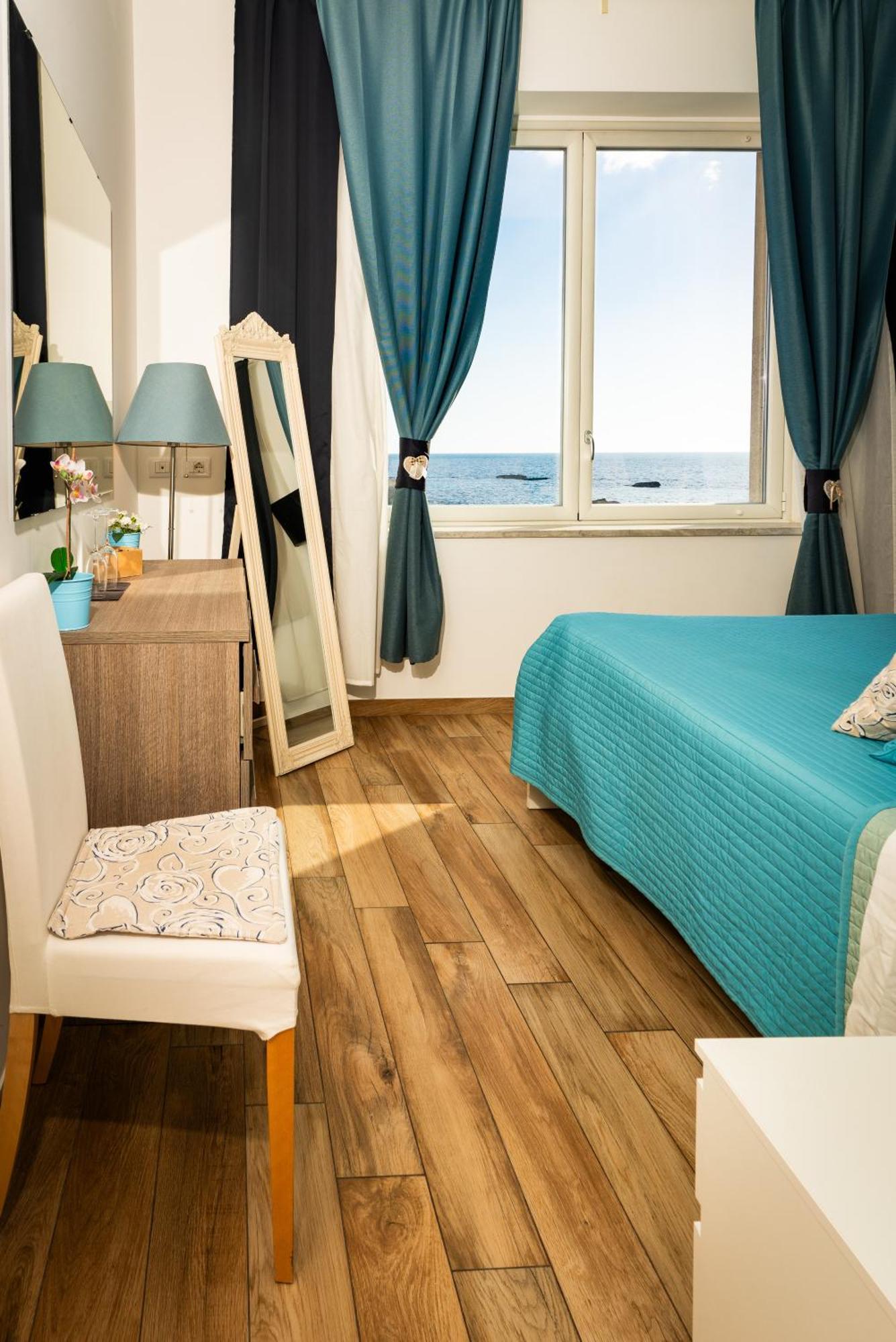 Marlove Sea View Syracuse ภายนอก รูปภาพ